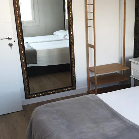 Elegante Piso En Gran Via De 3 Apartman *